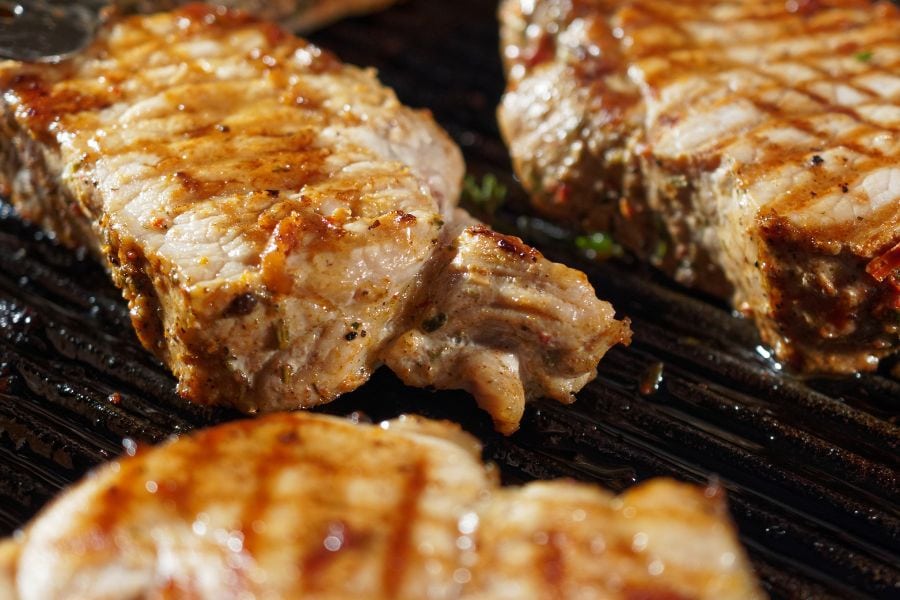 How to Reheat Pork Chops