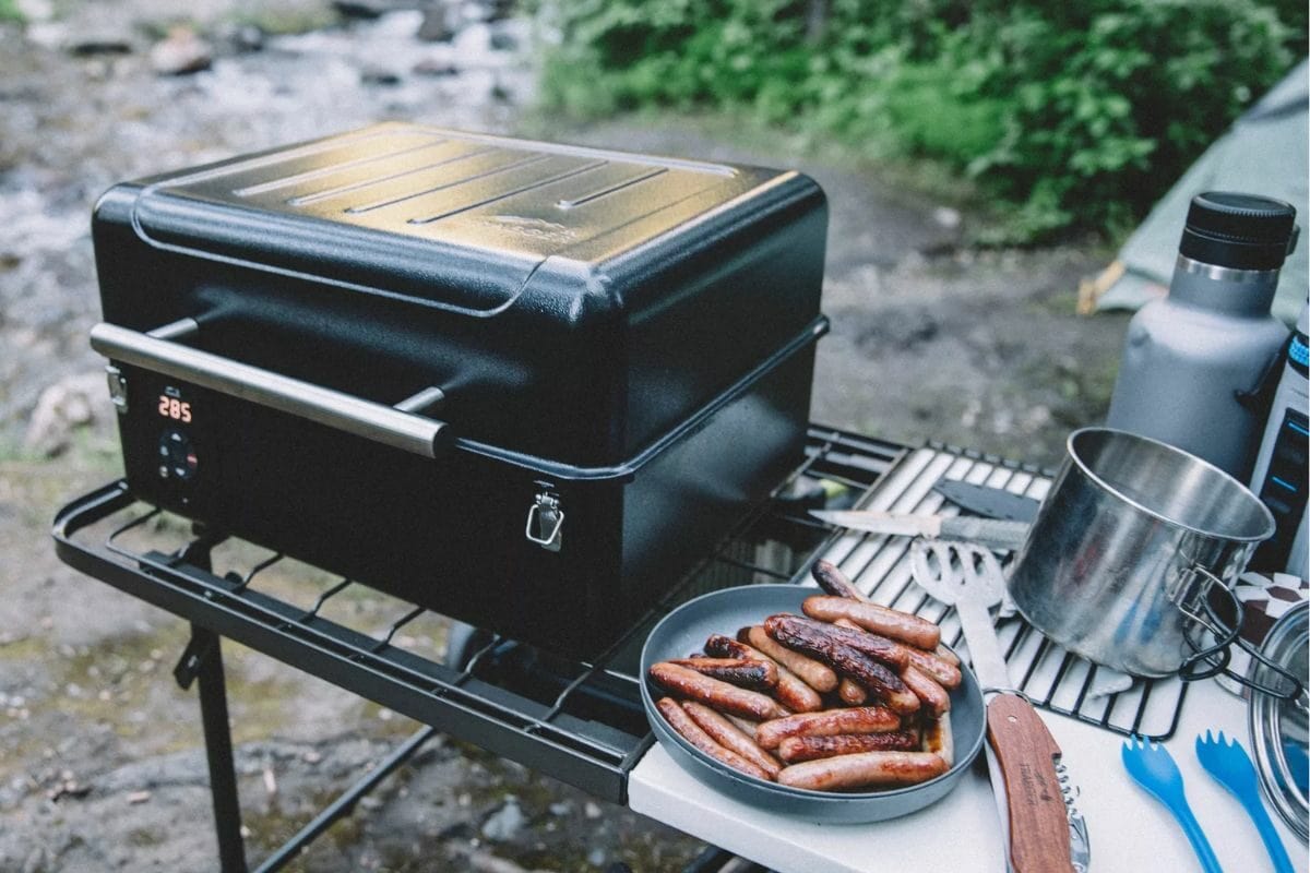 Traeger Ranger Tabletop Pellet Grill with Smoked Sausages