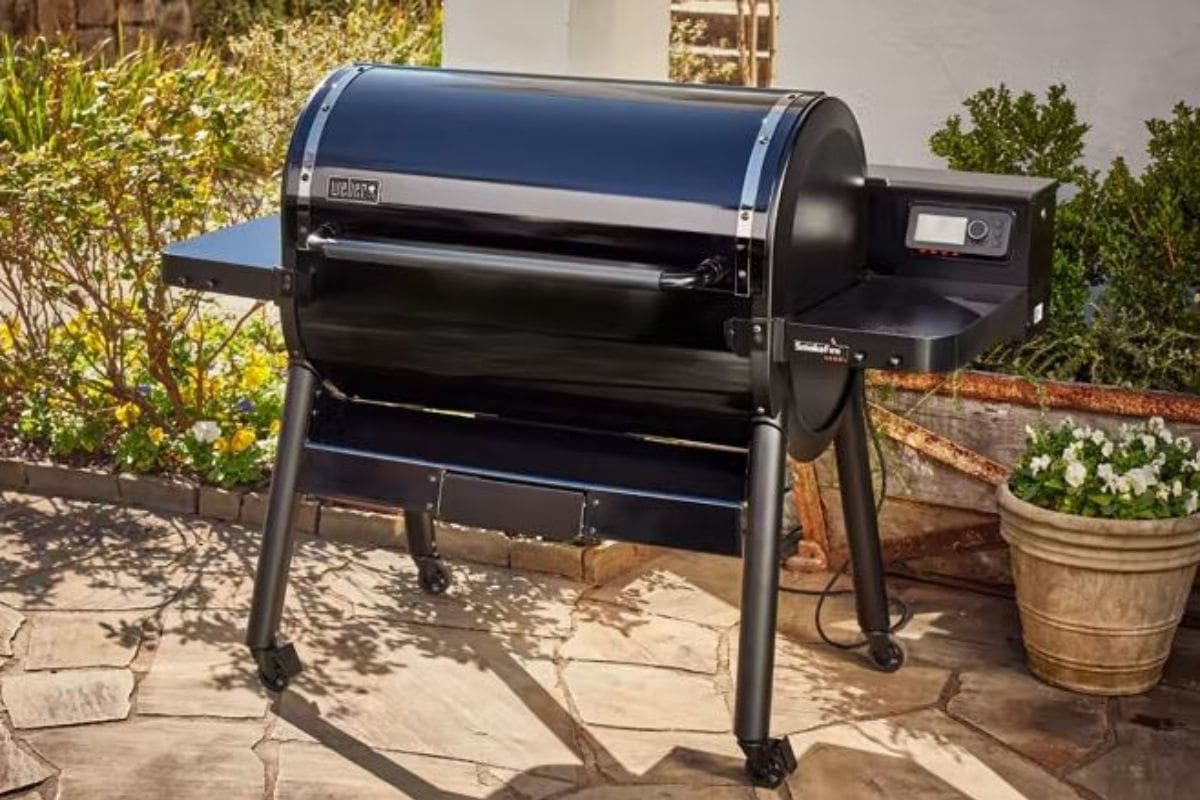when do weber grills go on sale