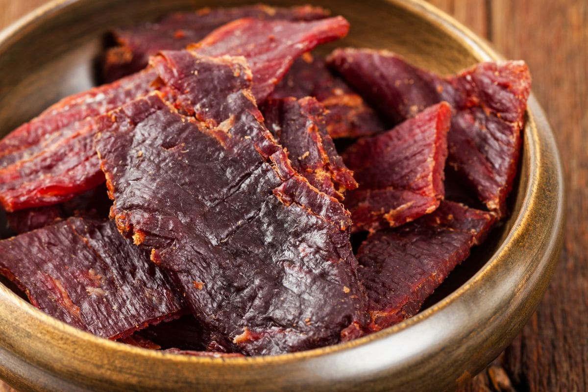 Delicious Homemade Beef Jerky on the Bowl