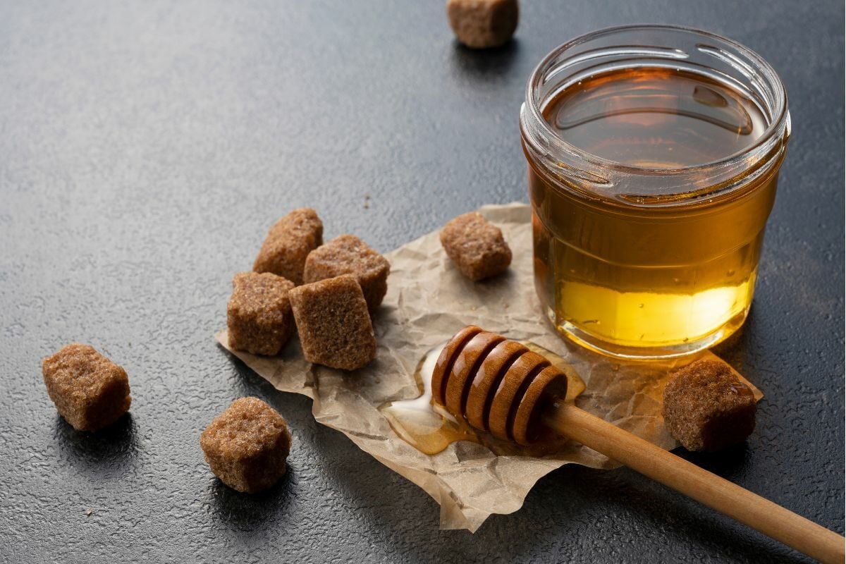 Brown Sugar with Honey