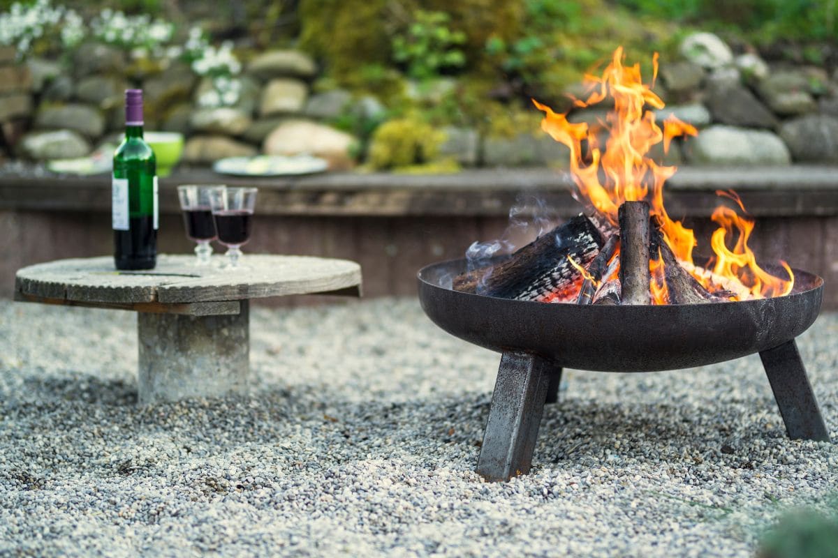 how to put out fire pit